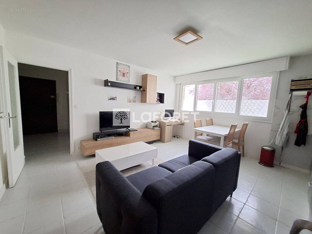 Appartement à BONDY