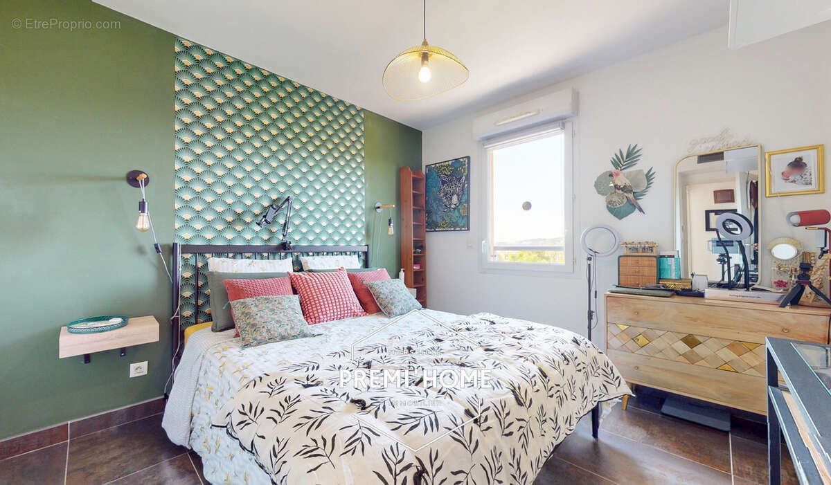 Appartement à MARSEILLE-8E