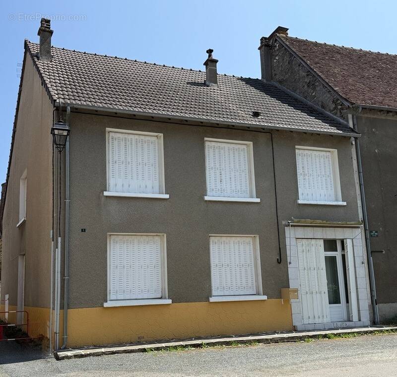 Maison à FRESSELINES
