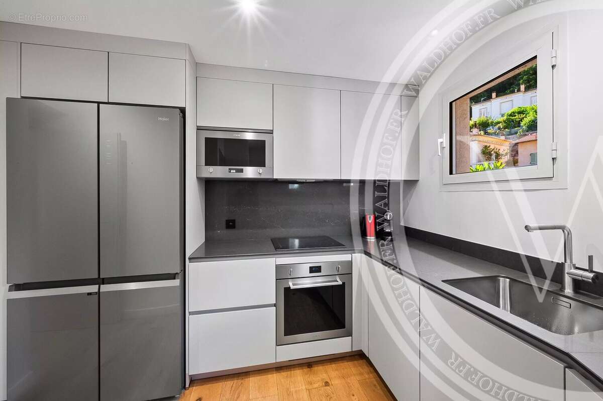 Prestigieux appartement rénové de 3 chambres avec vue panoramique sur la mer - à quelques pas de Monaco - photo 6