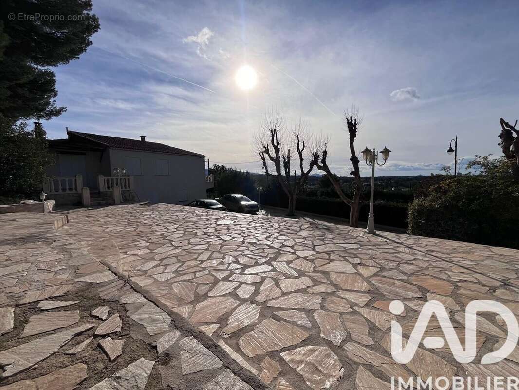 Photo 2 - Maison à ALLAUCH