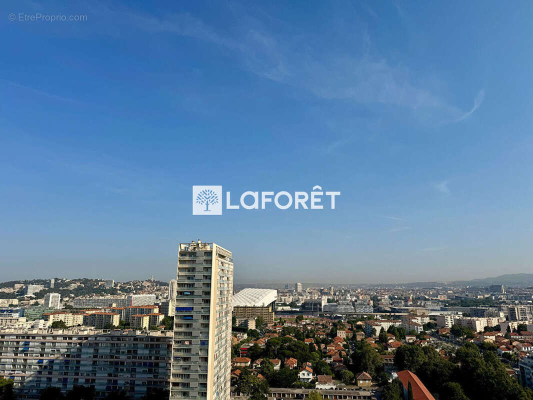 Appartement à MARSEILLE-9E