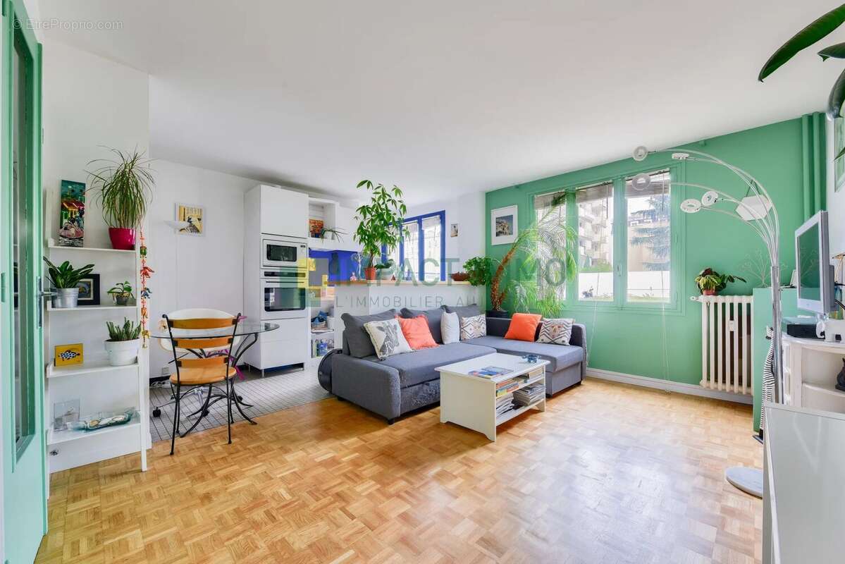 Appartement à CLICHY