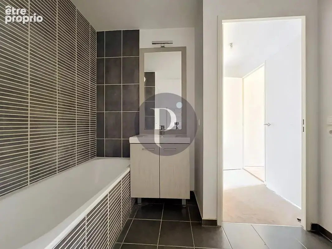 Bel appartement lumineux 3 pièces avec terrasse à Villejuif - photo 4