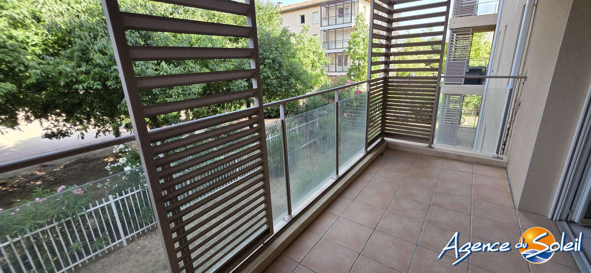 Appartement 40 m² à Saint-Laurent-De-La-Salanque  - photo 2