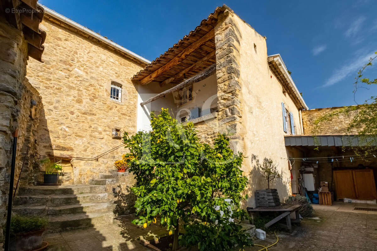 Maison à SAINT-MICHEL-D'EUZET
