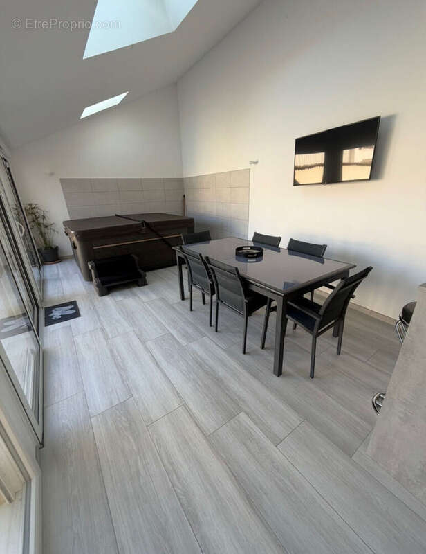 Maison  10 pièce(s) 220 m2 - photo 5
