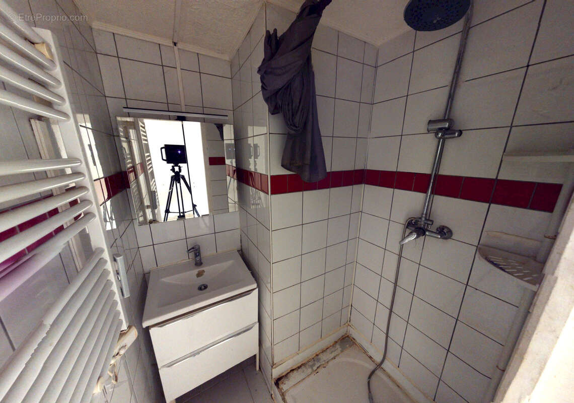 Appartement à PEYROLLES-EN-PROVENCE