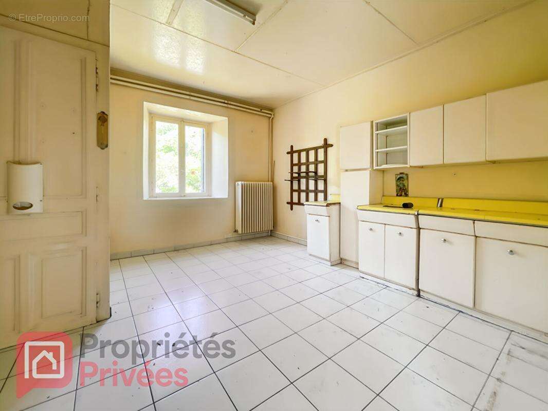 Maison Soulce Cernay 9 pièces 292 m2 - photo 5