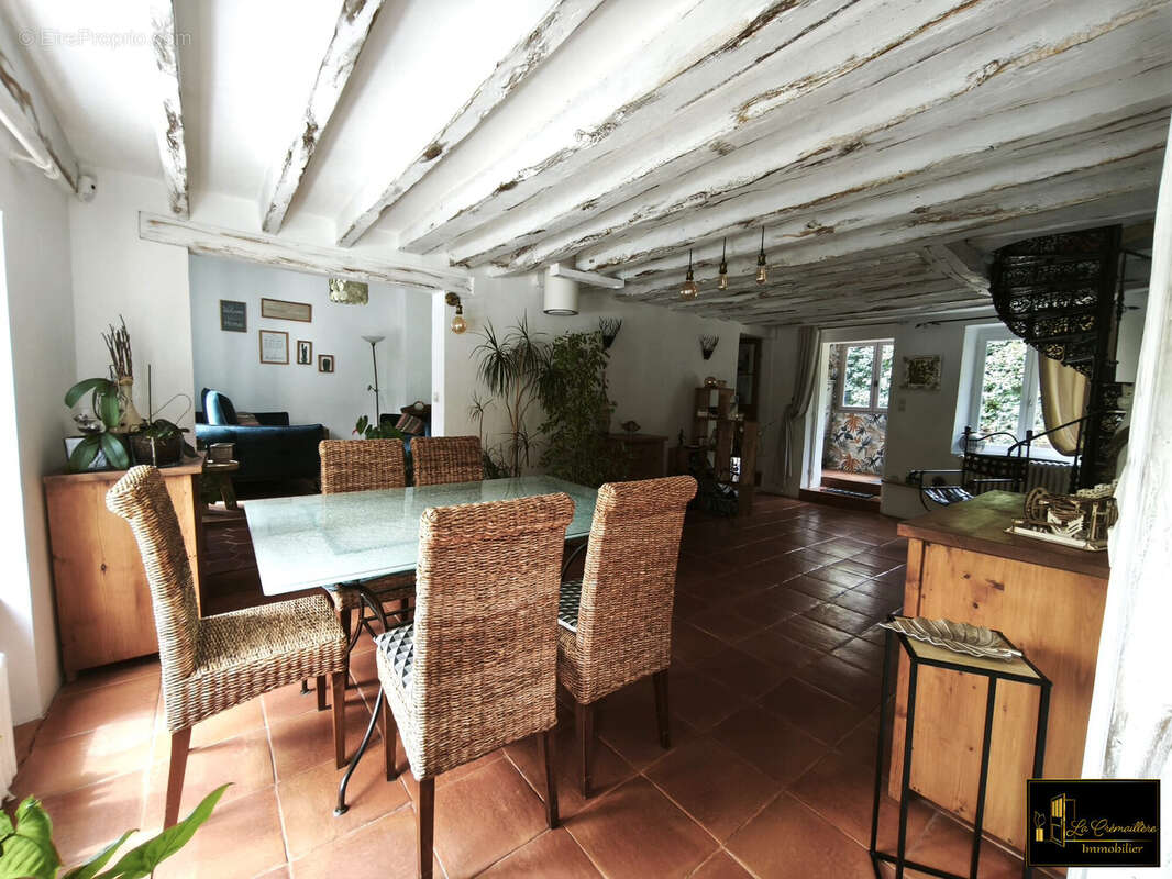 Maison 159 m² à Sainte-Mesme  - photo 7