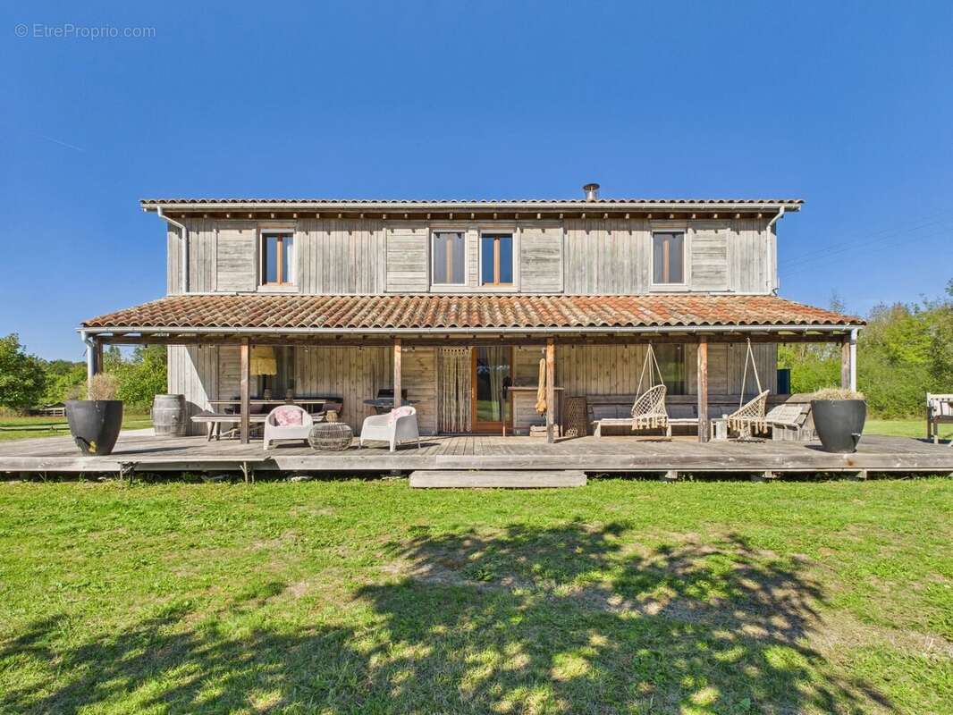 Maisons jumelles en bois avec piscine près de la bastide de Villeréal - photo 11