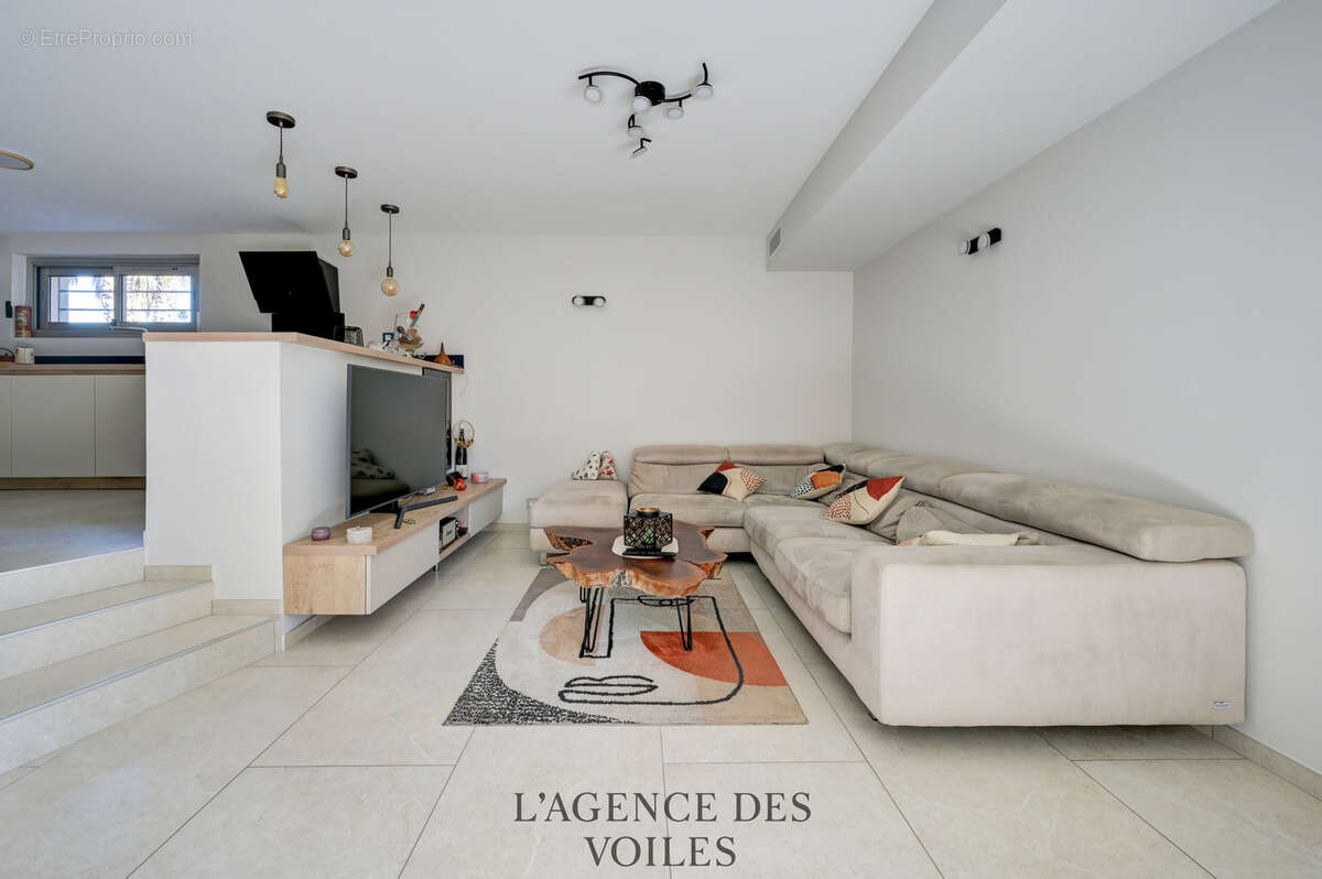Appartement à SANARY-SUR-MER