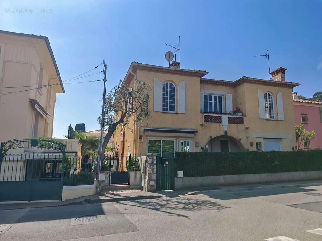 Appartement à SAINT-JEAN-CAP-FERRAT