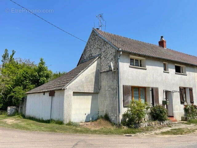 Photo 2 - Maison à LA FERTE-GAUCHER