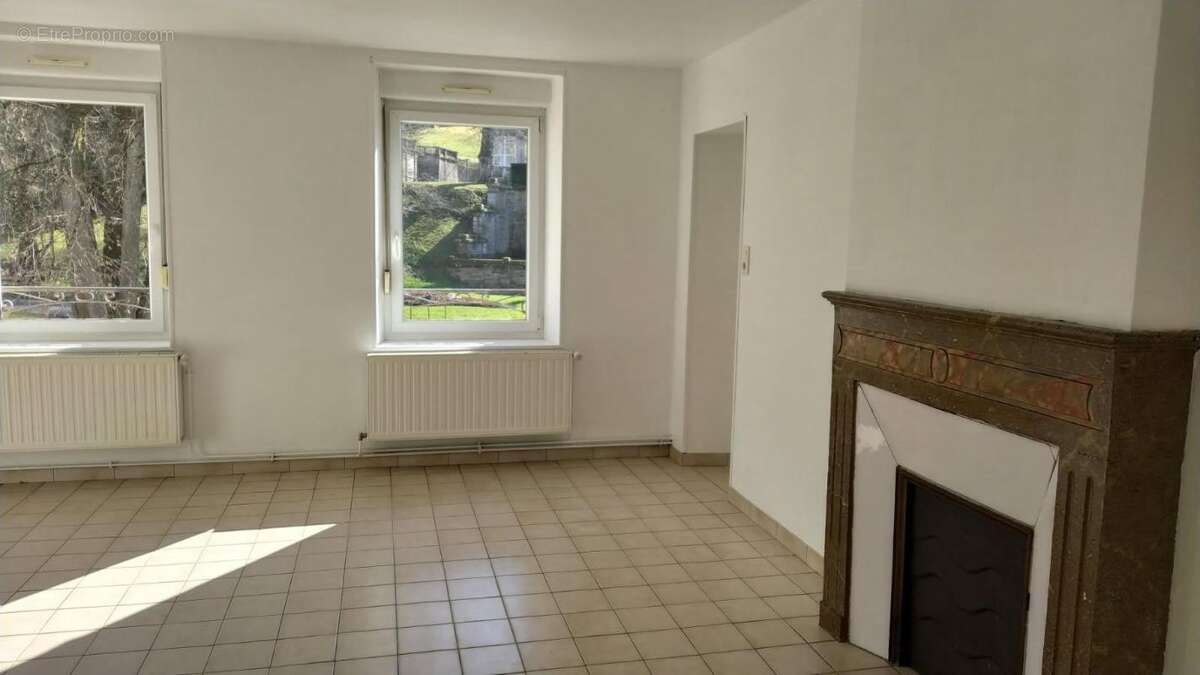 Appartement à XERTIGNY