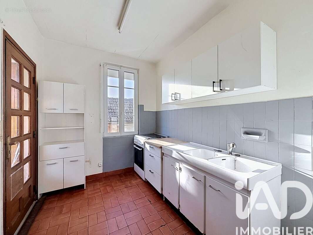 Maison 69 m² à Vaumas  - photo 3
