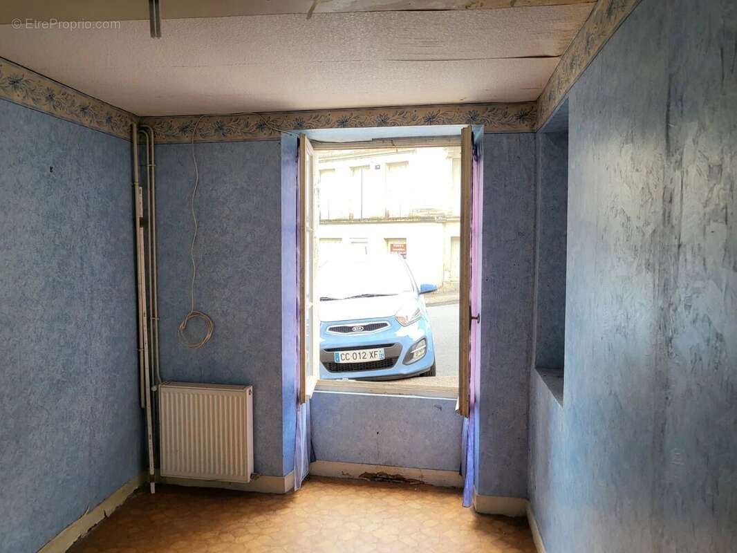 Maison à NONTRON