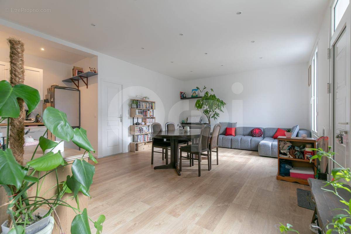 Maison à NOGENT-SUR-MARNE