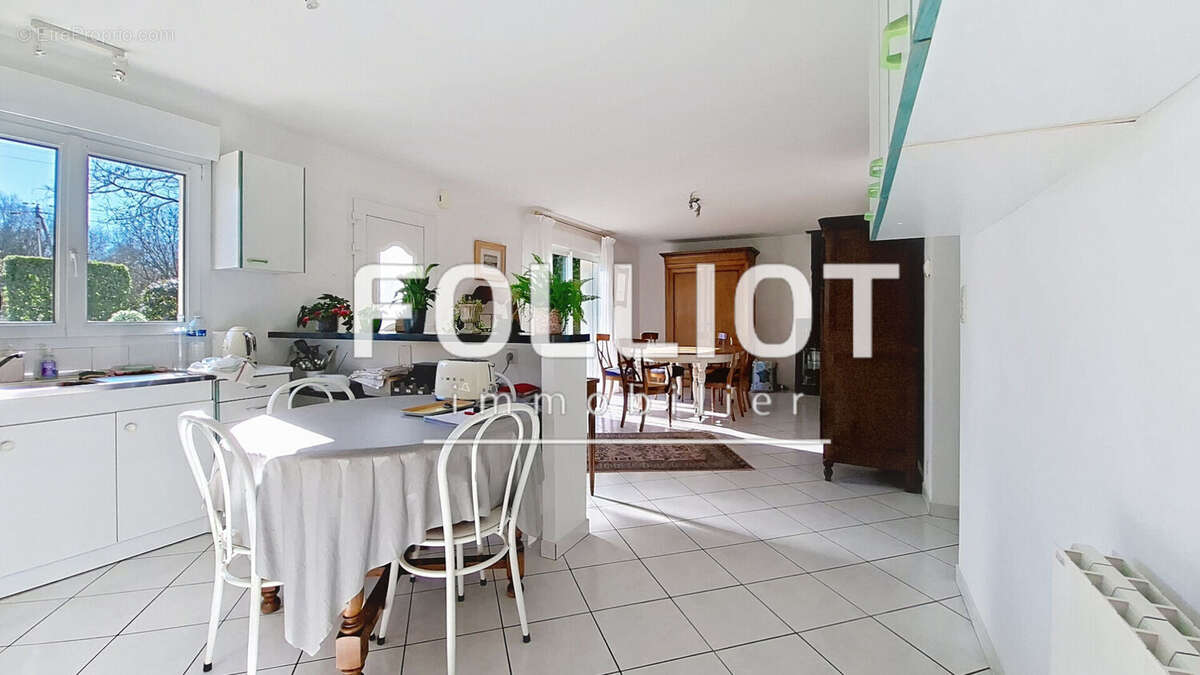 Maison à VILLEDIEU-LES-POELES