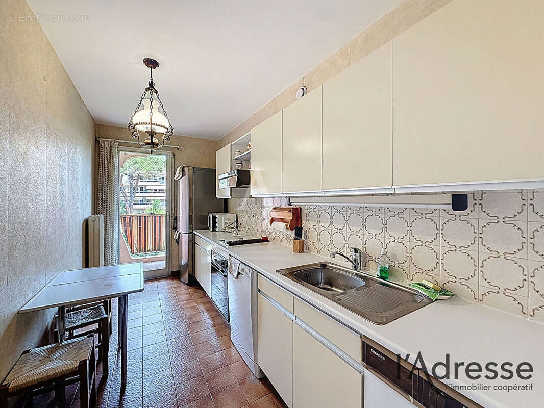 Appartement à MANDELIEU-LA-NAPOULE