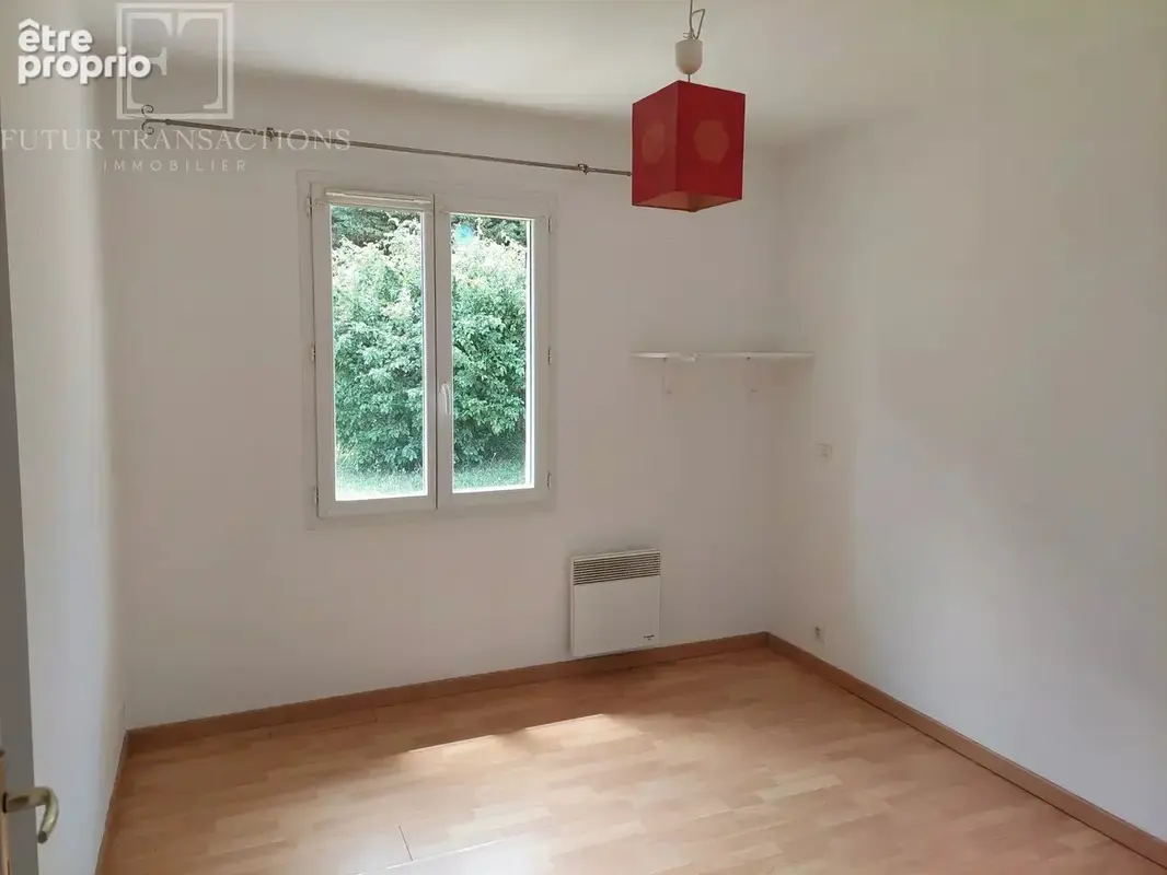 Plain pied sur 2350 m² - photo 13