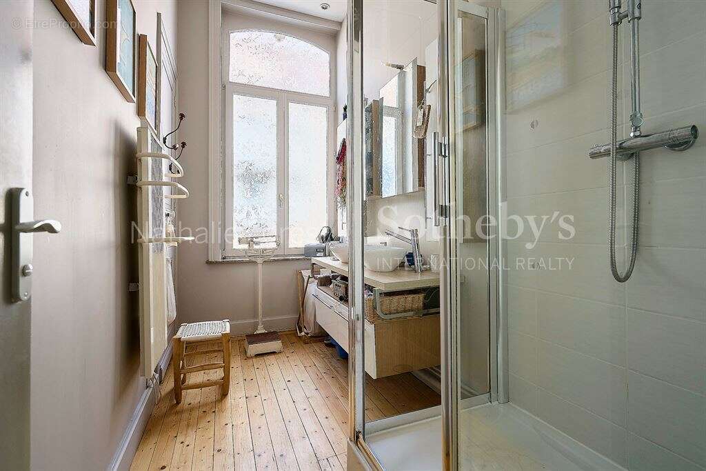 Maison 200 m² à Lille  - photo 14