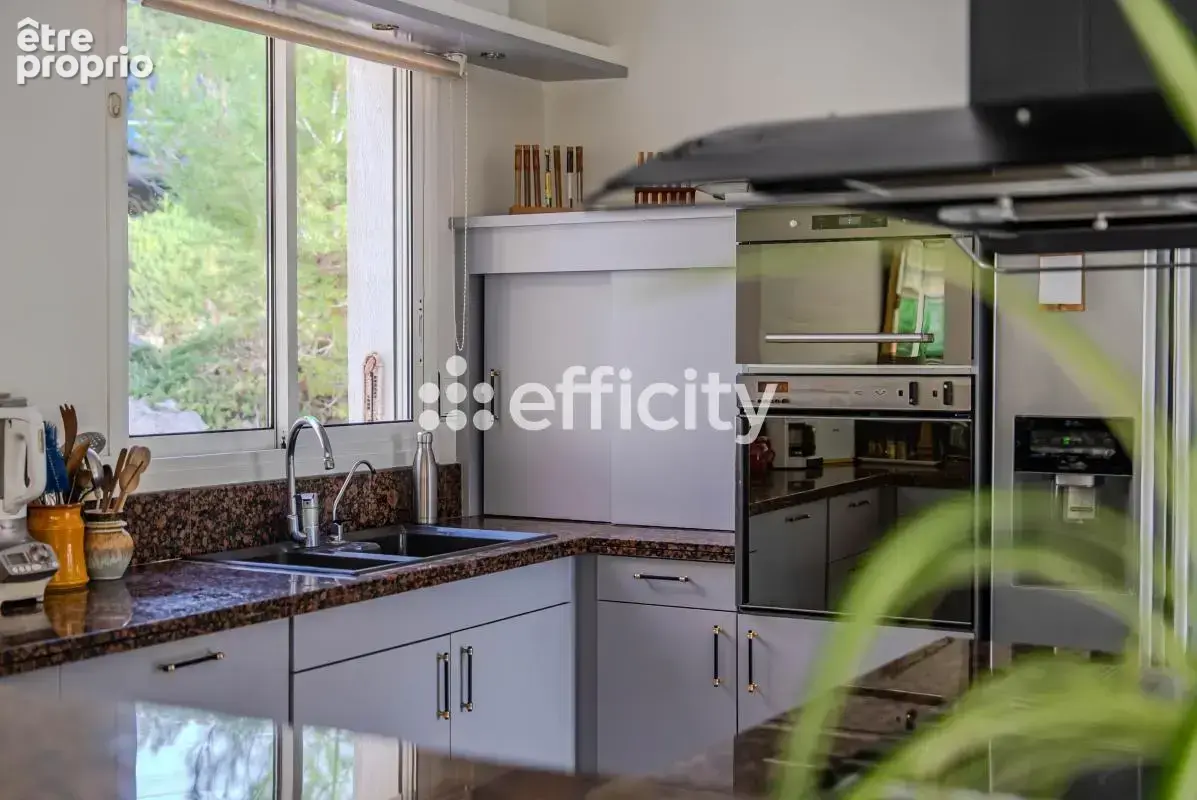 Maison 6 pièces 177 m² à vendre à Saint-Mathieu-De-Treviers (34270) - photo 10