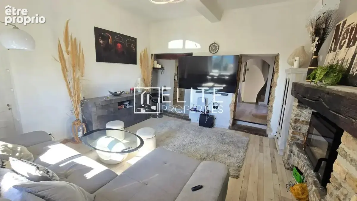 Maison de village 110 m² + jardin 260 m² piscine vue mer - photo 17