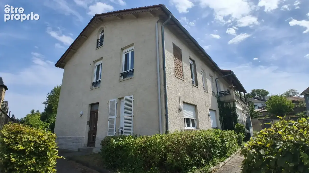 Appartement à REMILLY