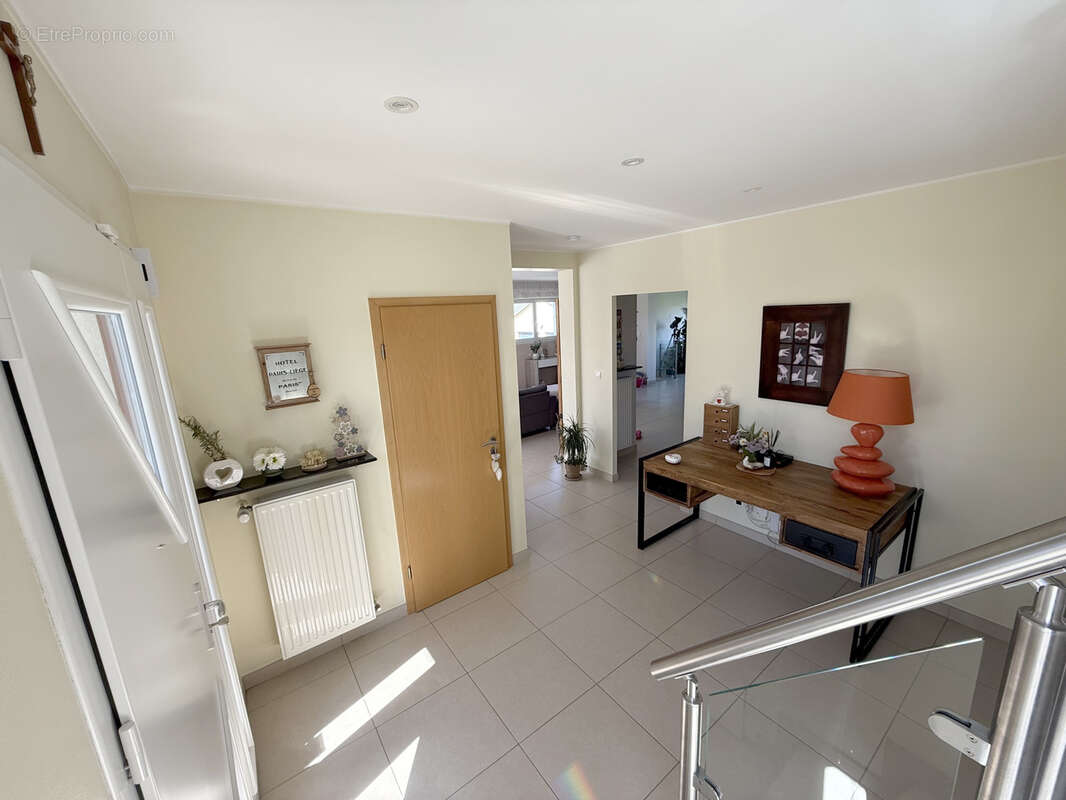 Maison à ROUSSY-LE-VILLAGE