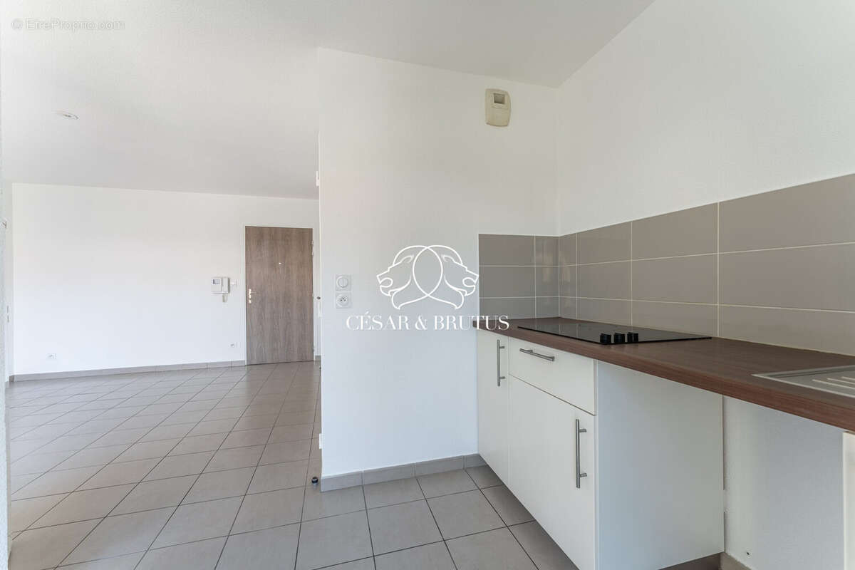 Appartement à LYON-9E