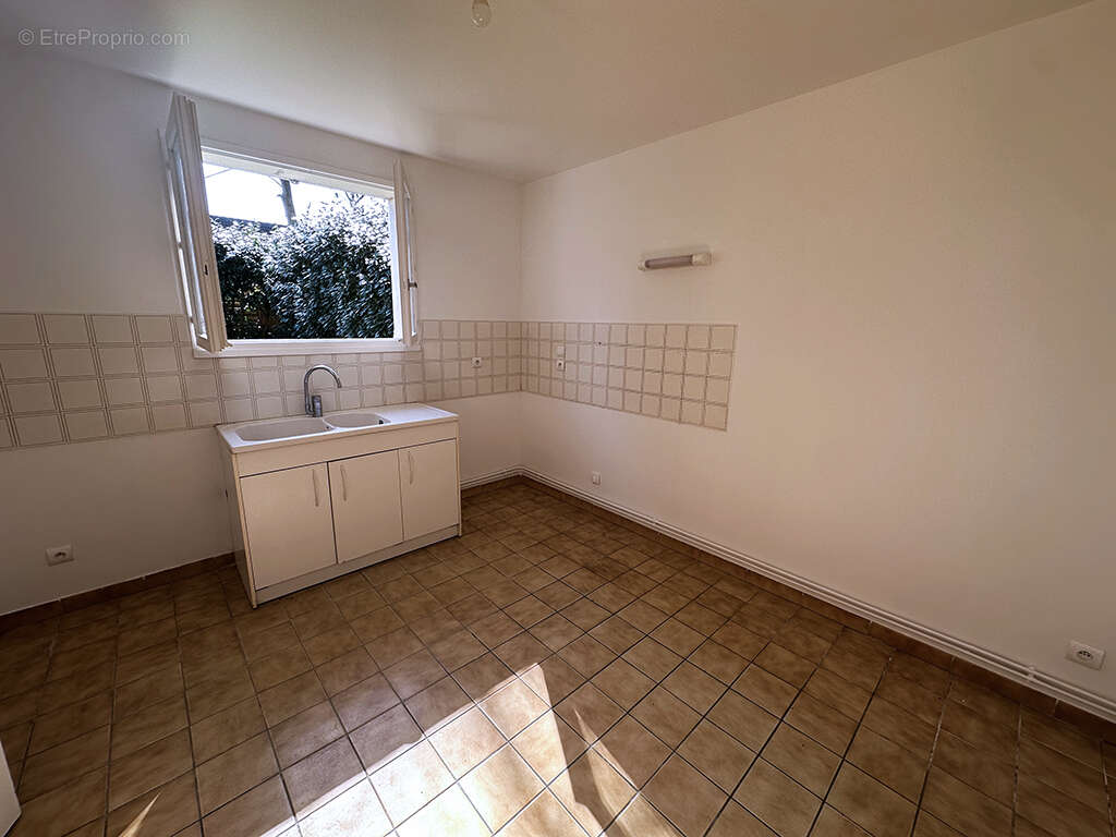 Maison à VERNEUIL-SUR-SEINE