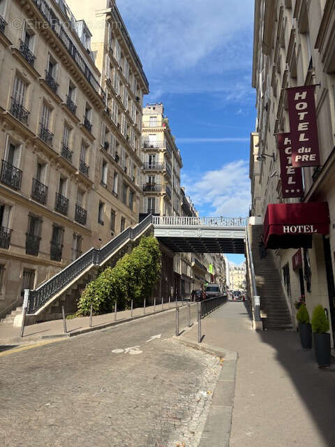 Appartement à PARIS-9E