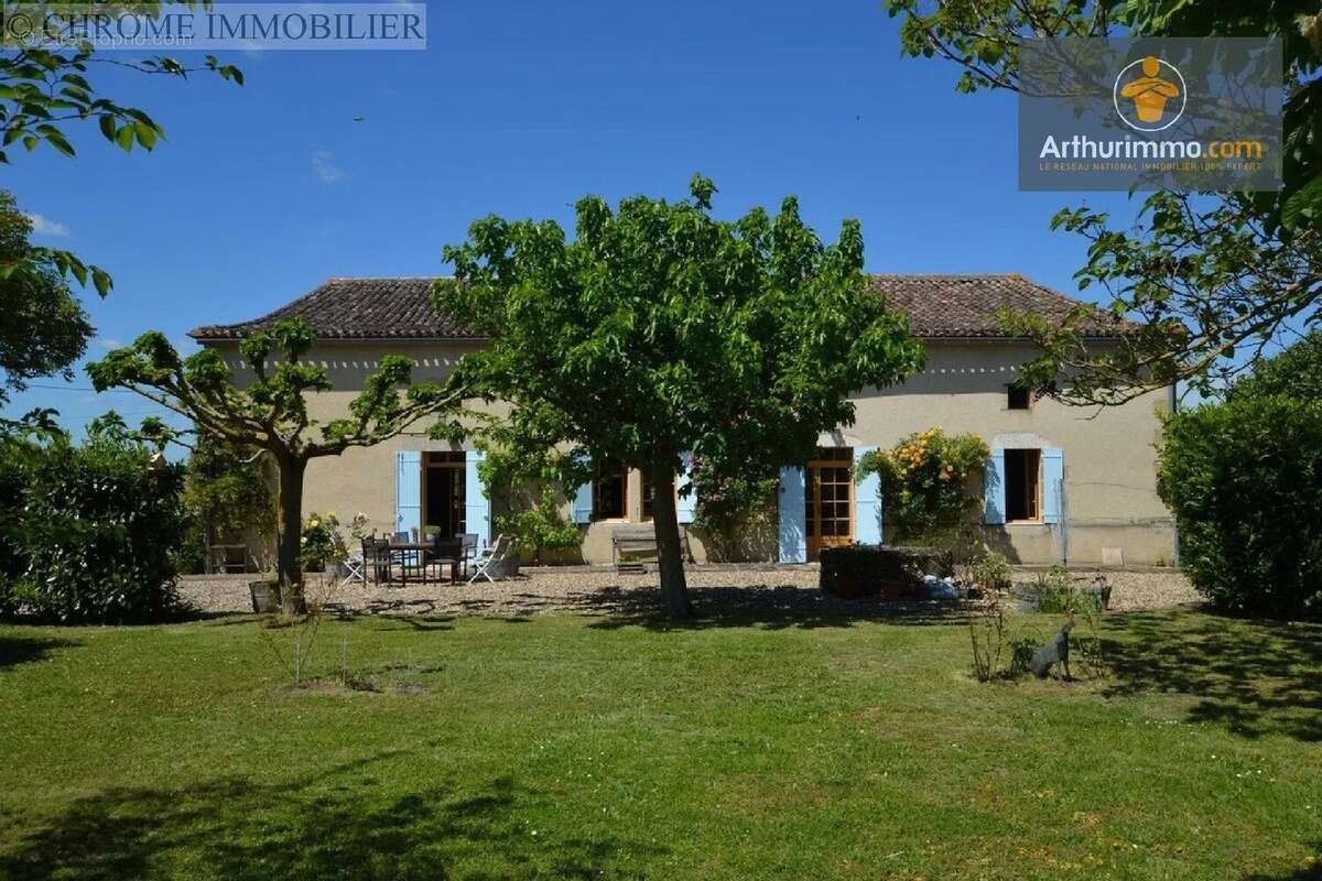 Maison à LEVIGNAC-DE-GUYENNE