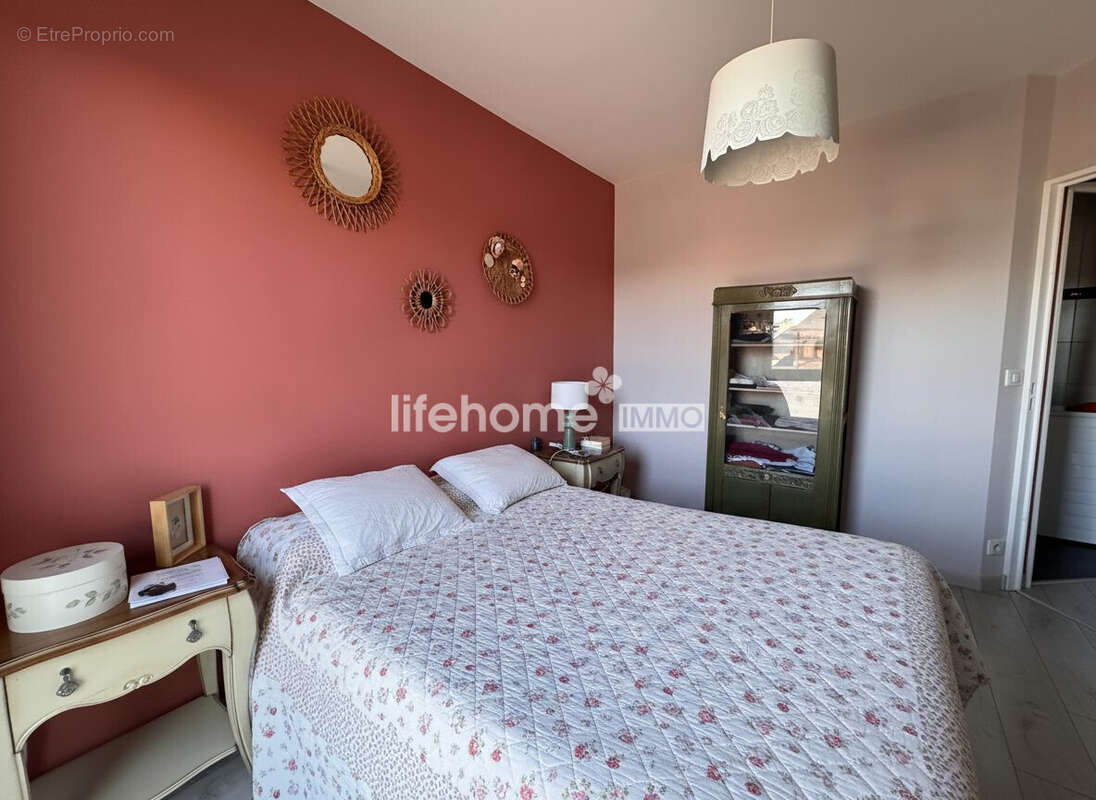 Appartement 70 m² à Chateauroux  - photo 6