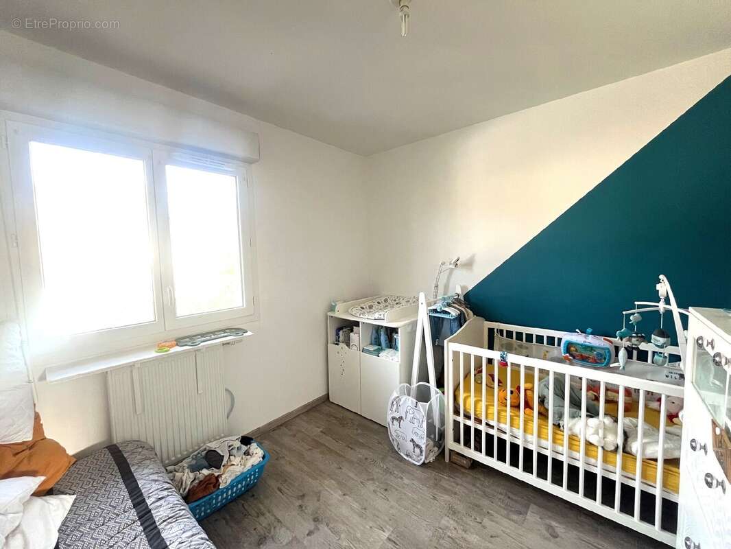 Maison à LA SALVETAT-SAINT-GILLES