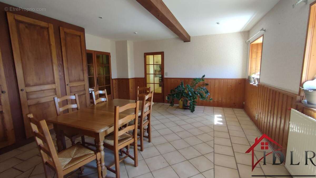 Appartement à LES FINS