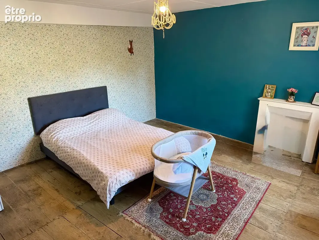 À la périphérie d'une ville animée, maison de deux chambres - photo 9