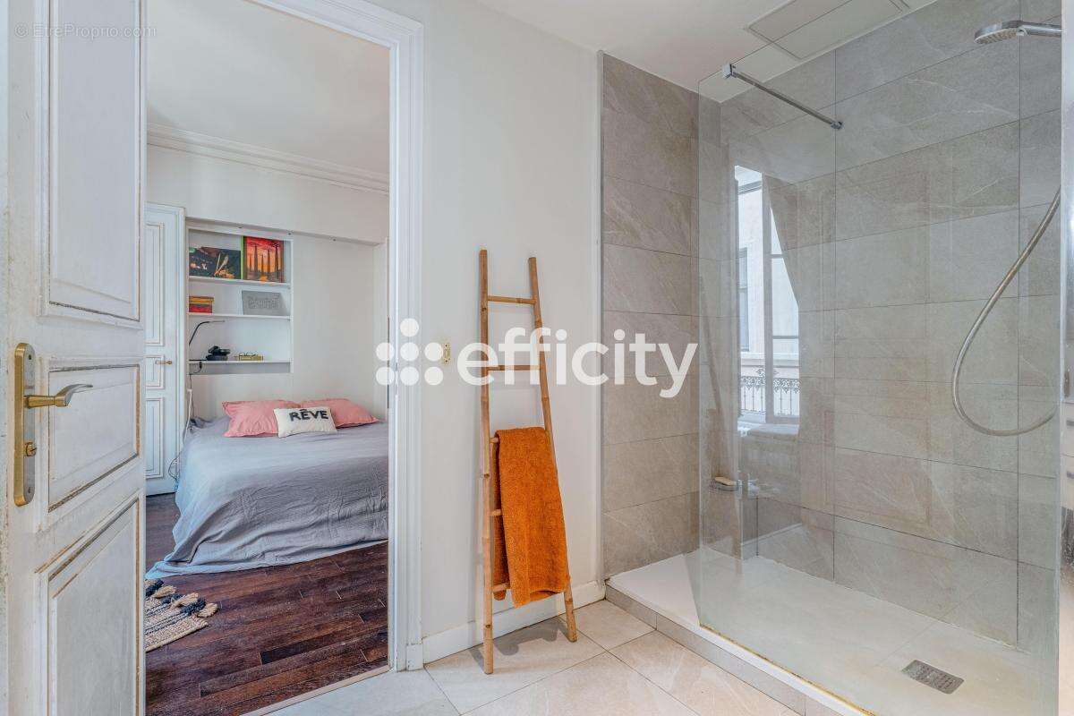 Appartement à LYON-1E