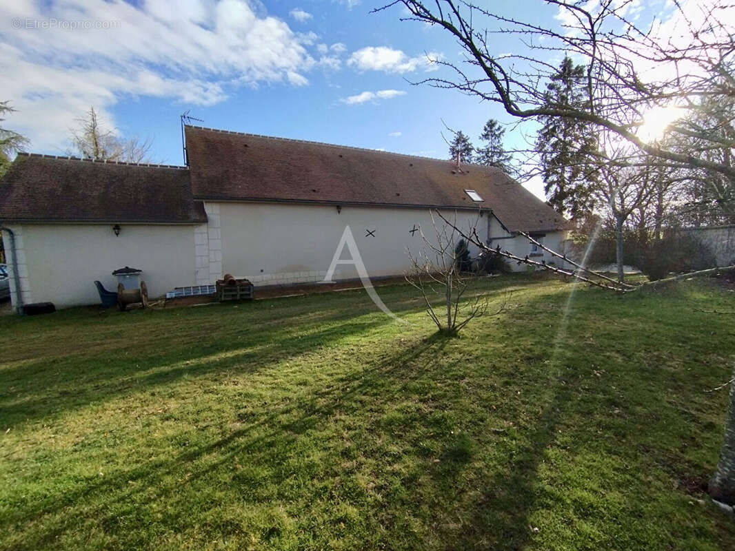 Maison à CHATEAUNEUF-EN-THYMERAIS