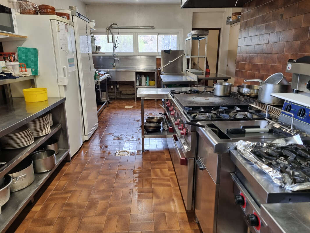 Autre à SAINT-JULIEN-DU-VERDON