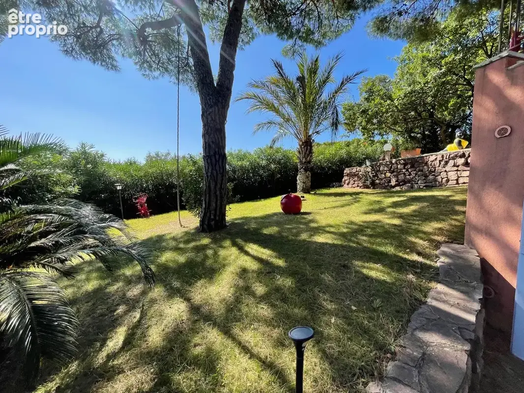 Demeure d’Exception à Sainte-Maxime : Luxe, Vue Mer & Accès Direct à La Plage - photo 36