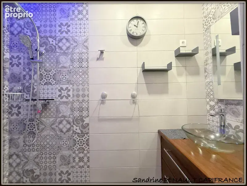 A vendre a kourou (guyane francaise) une magnifique maison individuelle t5 de 91 m² - terrain de 425 m² - au prix de 307 000 € - photo 7
