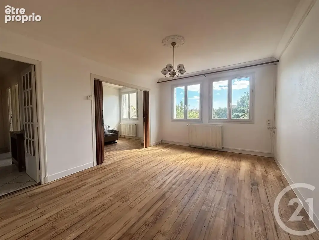 Maison 4 pièces 65 m² à vendre à Chartres (28000) - photo 2