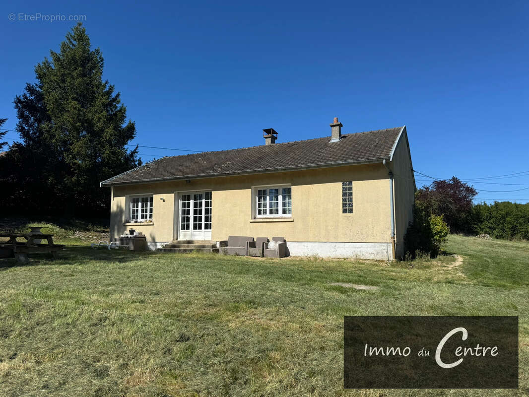 Maison à MONTMIRAIL