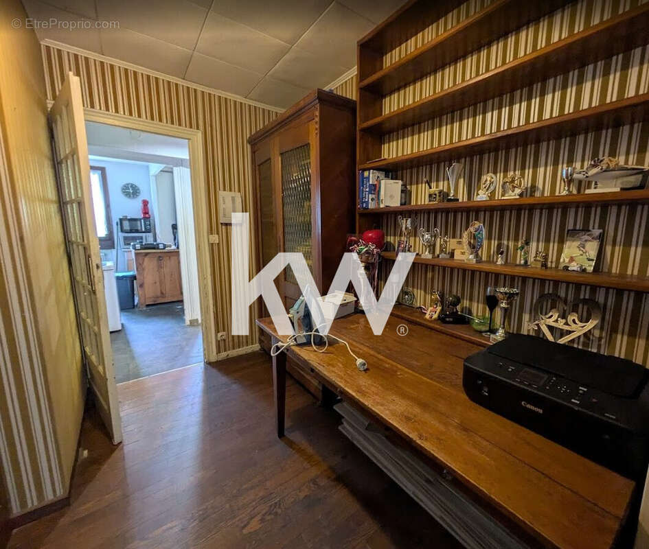 Appartement 84 m² à Saint-Etienne  - photo 5