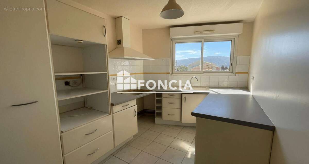 Appartement à MARSEILLE-12E