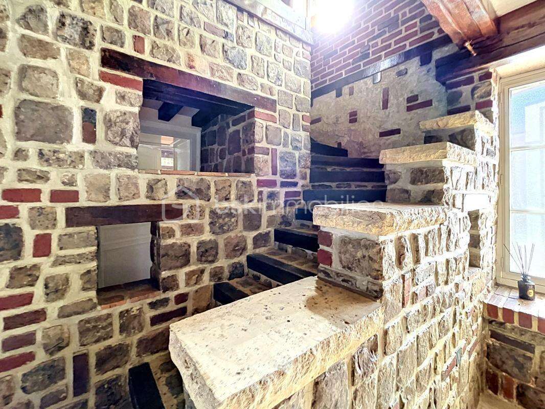 Propriete de caractere a fort potentiel - photo 2