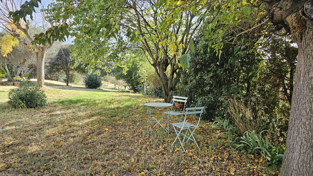 Maison à SAINT-GILLES