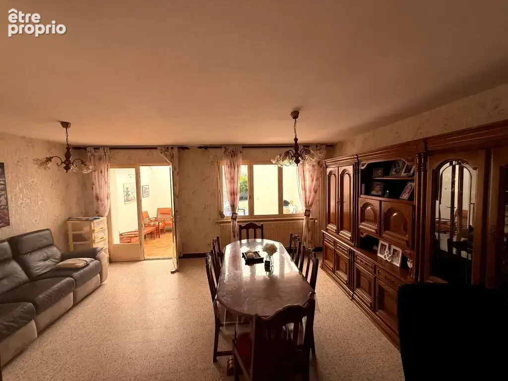 Maison 81 m² à Solesmes  - photo 4